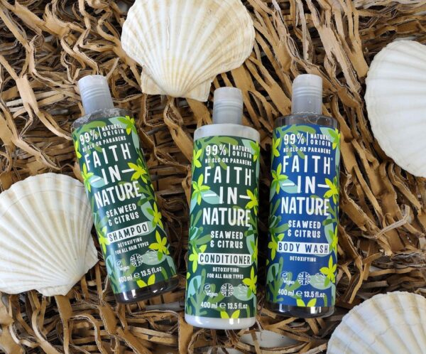Sampon natural detoxifiant cu alge marine si citrice, pentru toate tipurile de par, Biocart, Faith in Nature, 400 ml