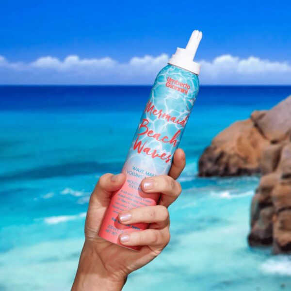 Spuma pentru volum si texturarea parului, cu filtru UV, Mermaid Beach Waves, Umberto Giannini, 200 ml